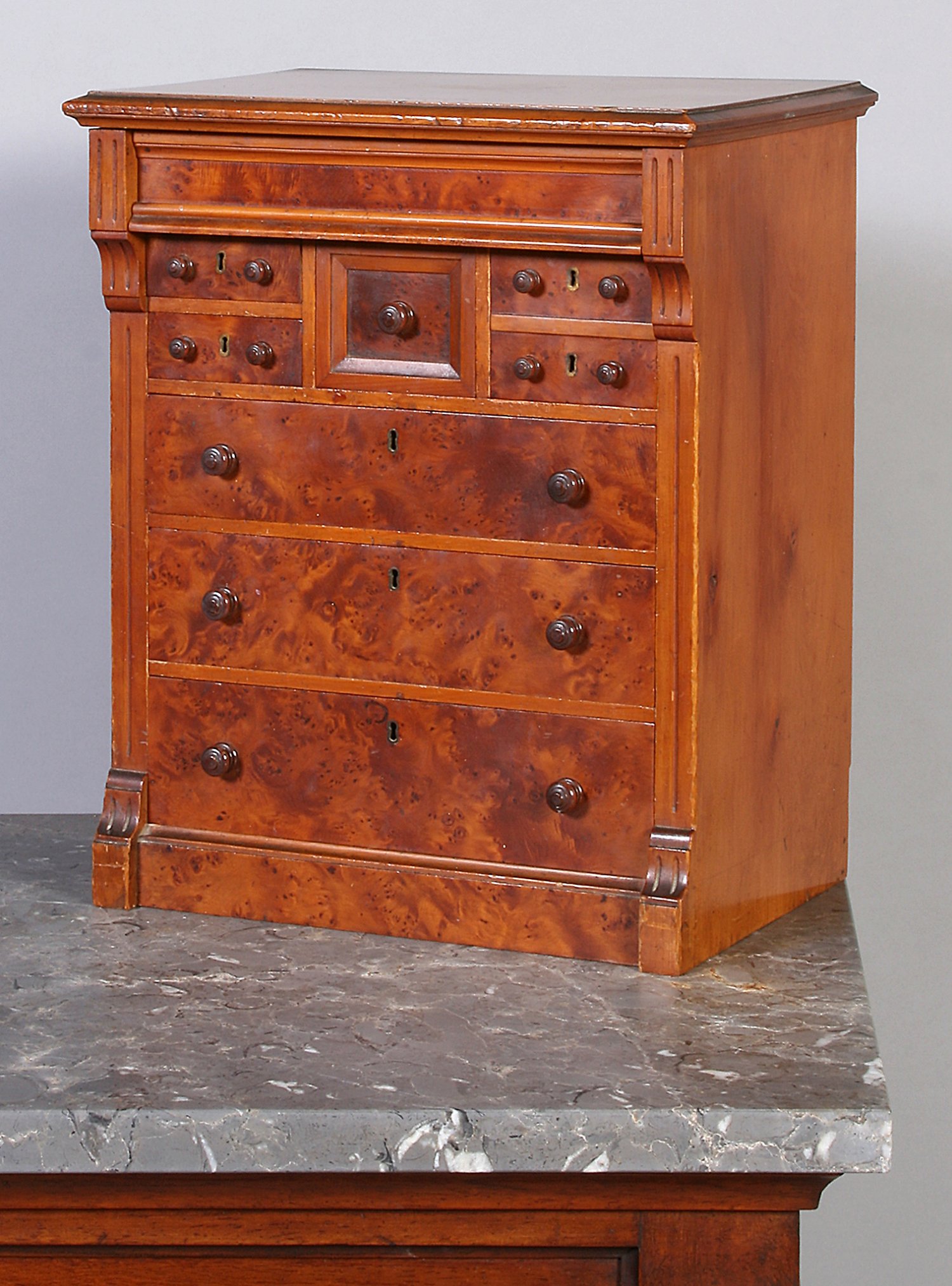 Apprentice Chest of Drawers -
