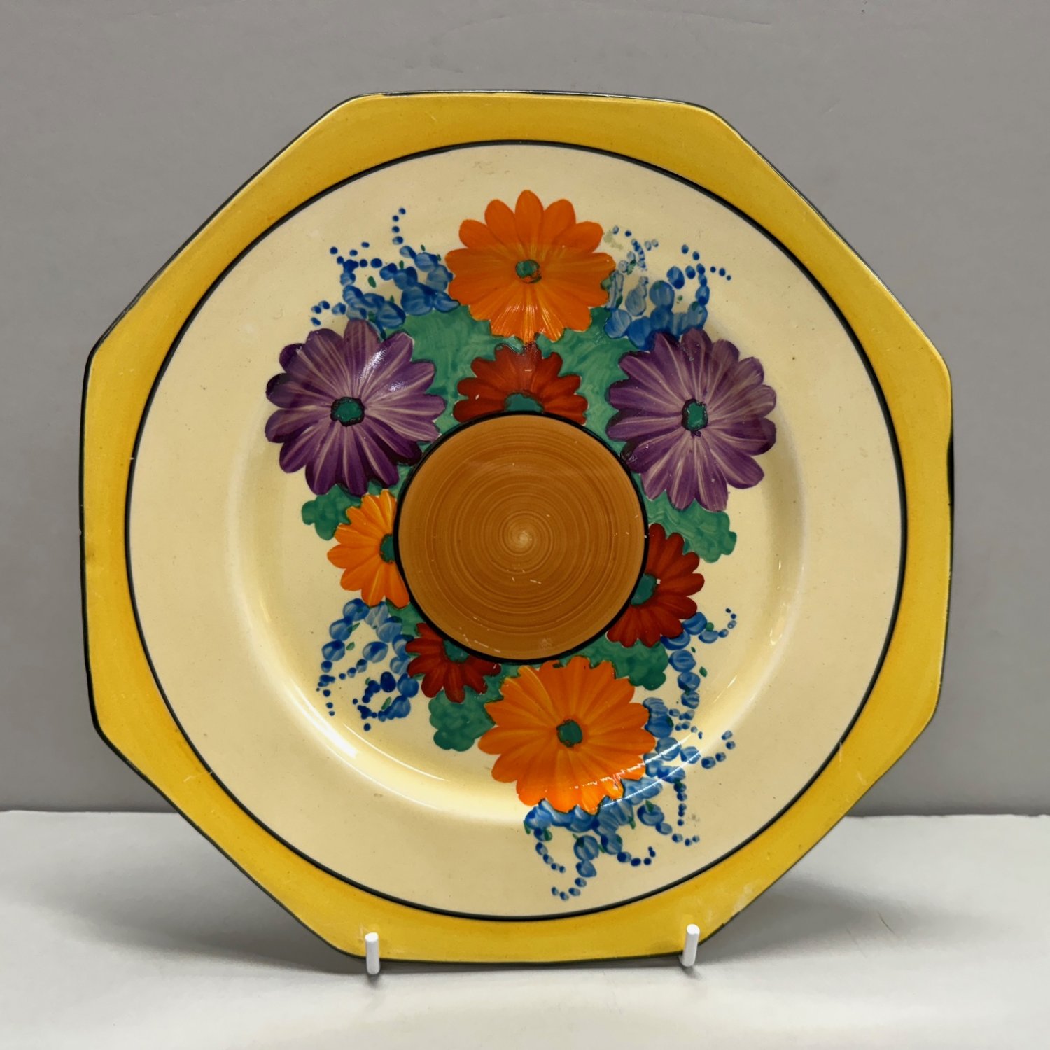 Art Deco Clarice Cliff Bizarre 'Gay Day' Plate.