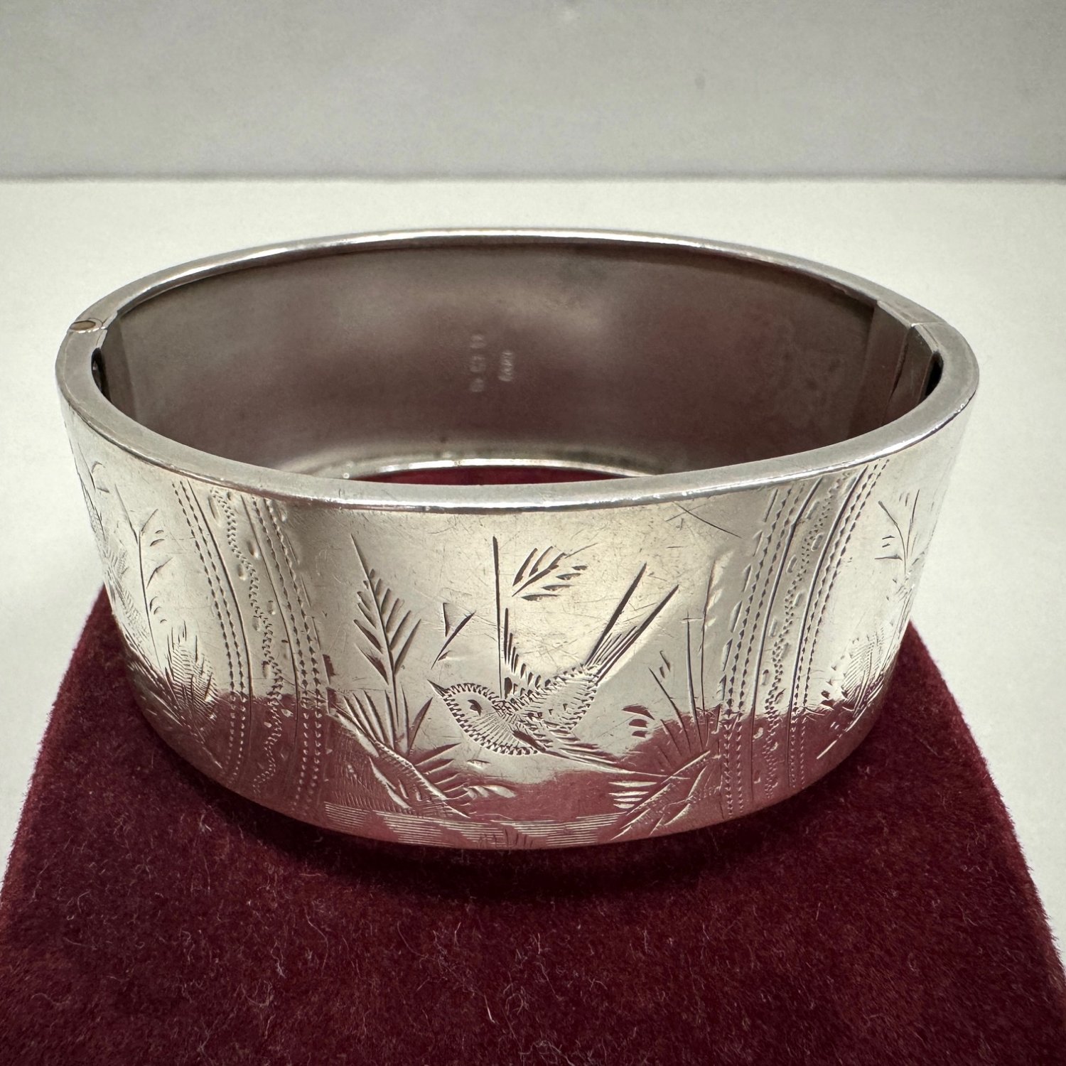 A Sterling Silver Hinged Bangle