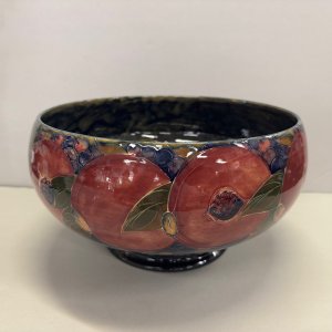 An Early William Moorcoft 'Pomegranate' Pattern Bowl 