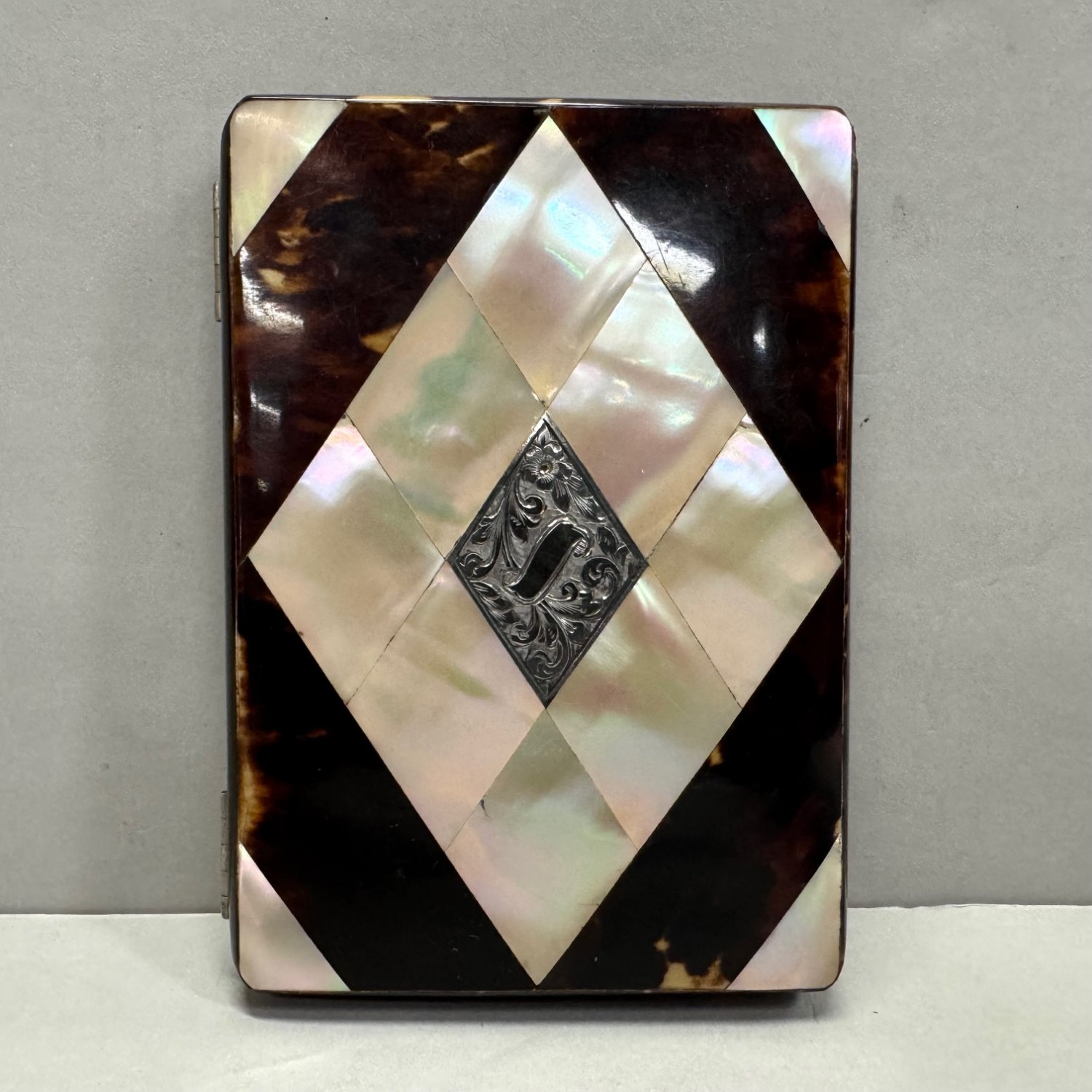 A Victorian Sterling Silver Purse.