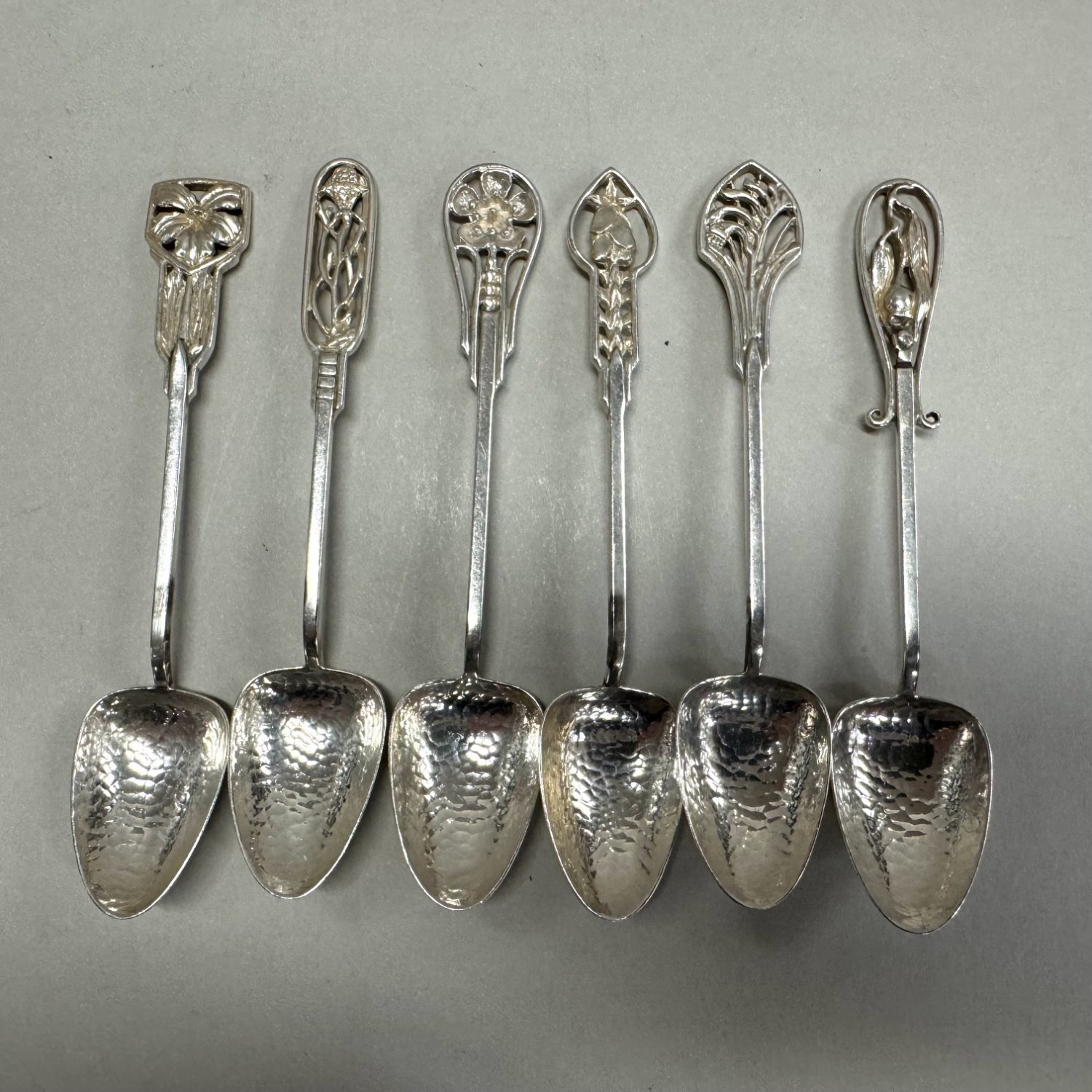 A Set of 6 Australian Sterling Silver Teaspoons