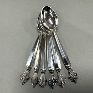 A set of 6 early Georg Jensen Sterling Silver 'Acanthus'  Pattern Tea Spoons.