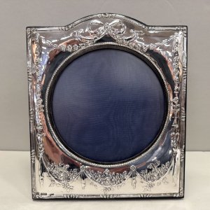 A Sterling Silver Embossed Photograph Frame