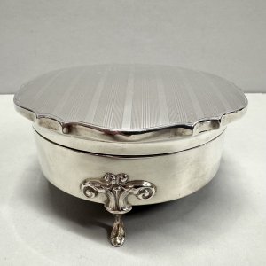 A Sterling Silver Lidded Jewellery Box
