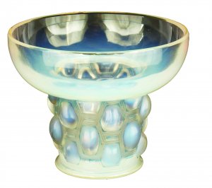 ‘Beautrellis’ vase by René Lalique