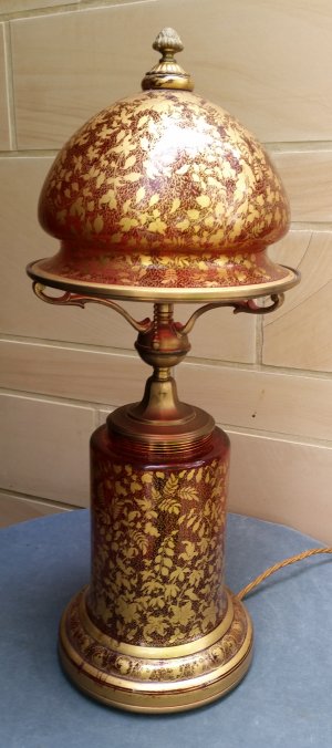 Gilded glass lamp