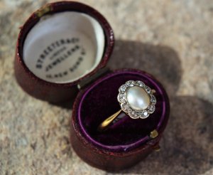 Edwardian pearl and diamond cluster