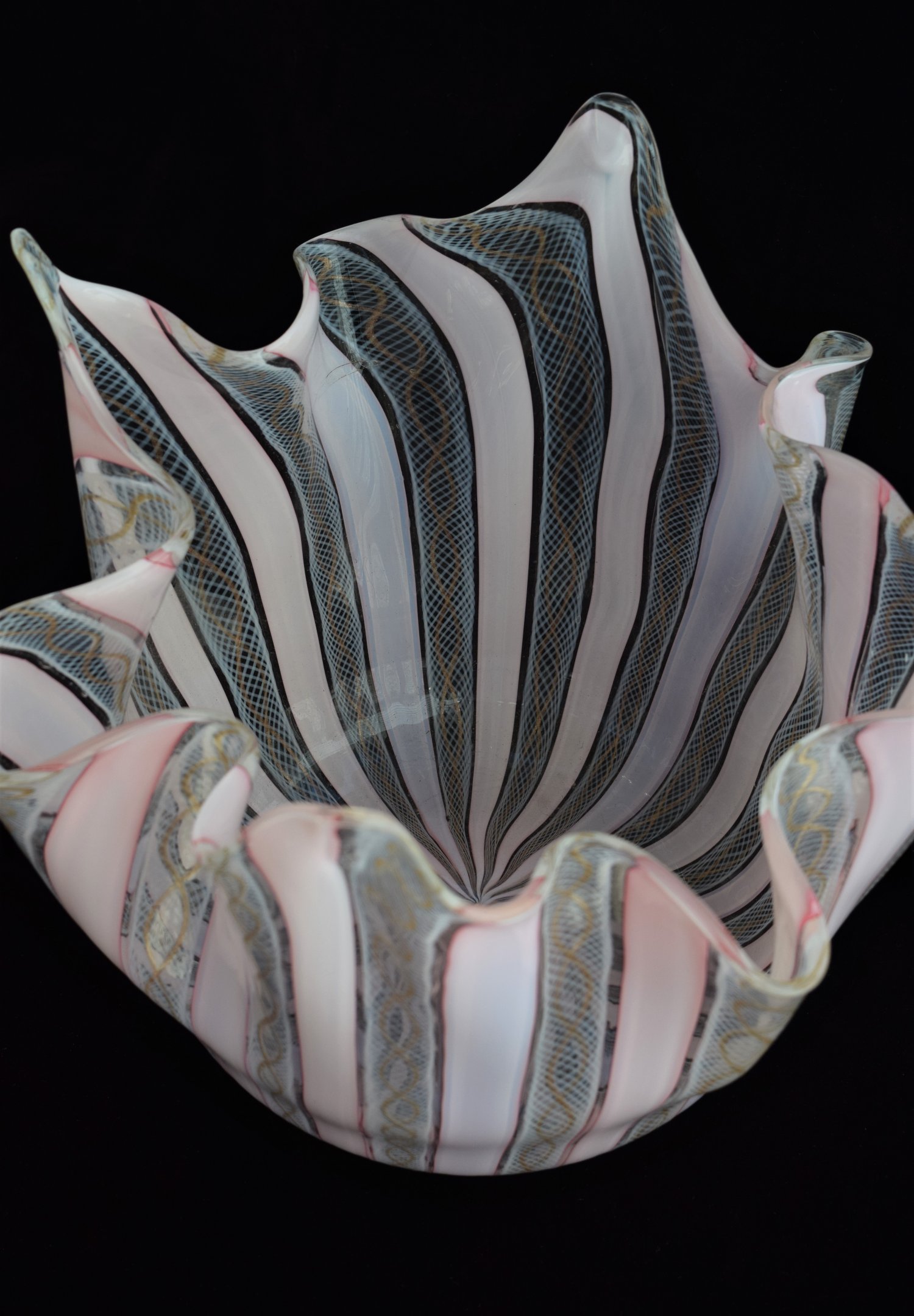 Venetian Murano 'Latticino' Handkerchief Vase 