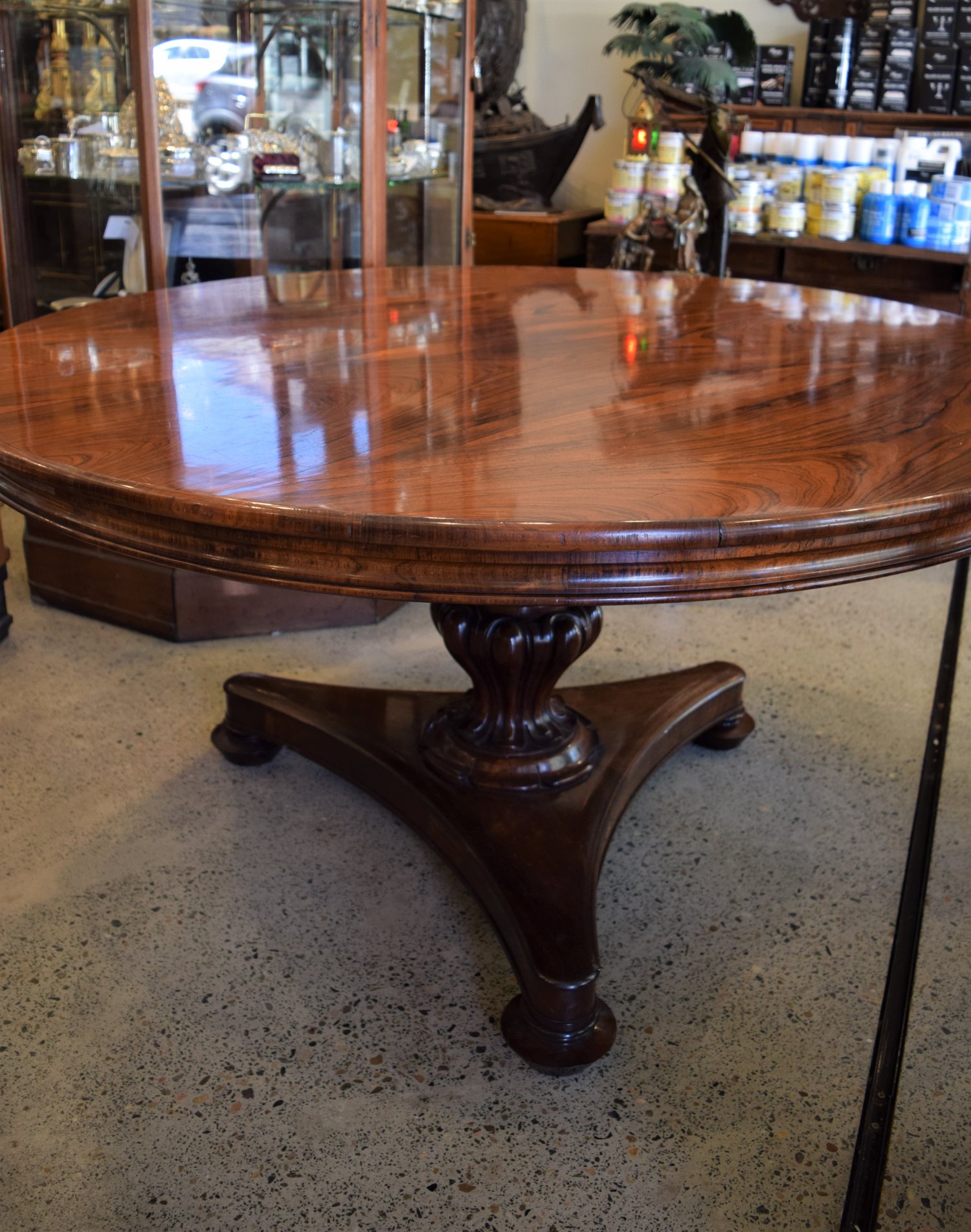 William IV Early Victorian Tilt-top Table