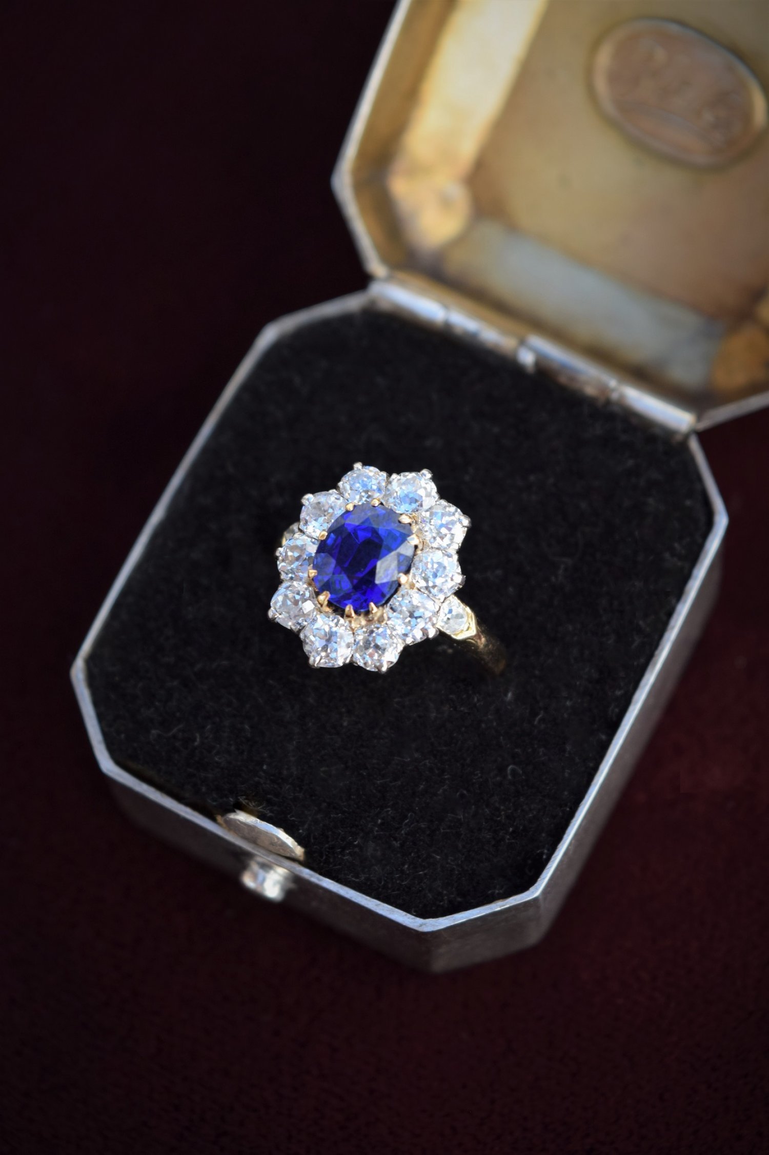 Edwardian Oval Cluster Sapphire & Diamond Ring