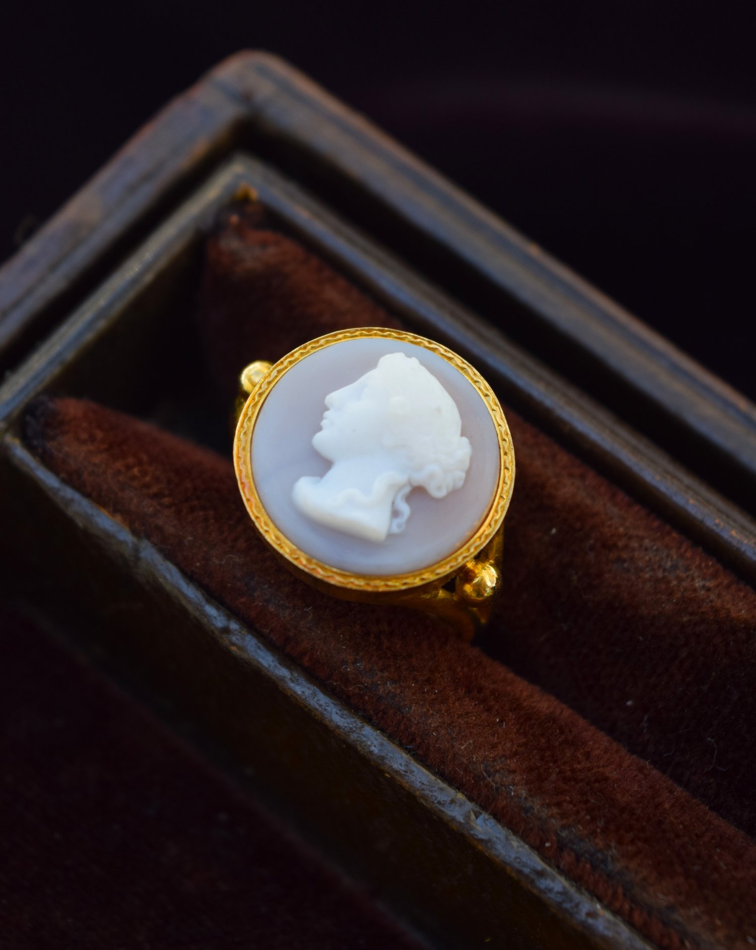 Hardstone Cameo Ring
