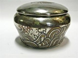 Art Deco lidded bowl, by WMF Ikora. 