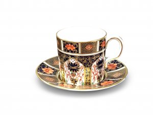 Set of 8 Royal Crown Derby Coffee Cups and Saucers in Old Imari Pattern, c.1950