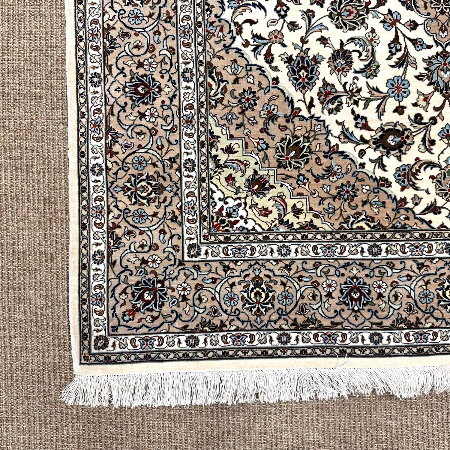 Superb finely knotted silk Persian Kashan carpet