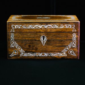 Rosewood box with mother pearl inlay