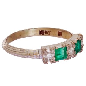 18ct White Gold 2 Emerald and 3 Diamond Ring (F679)