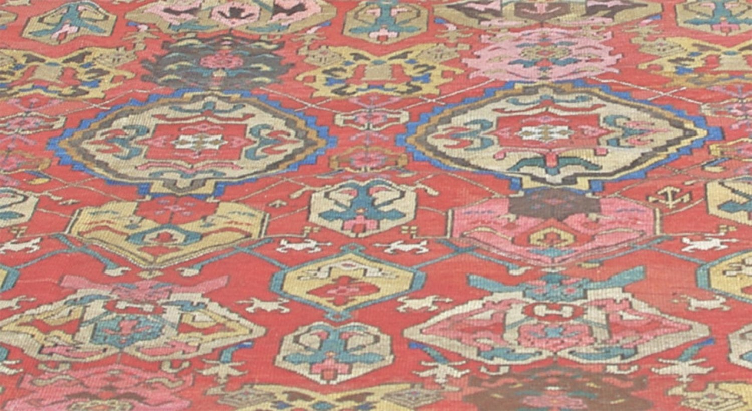 Bakshaish carpet from northern Persia