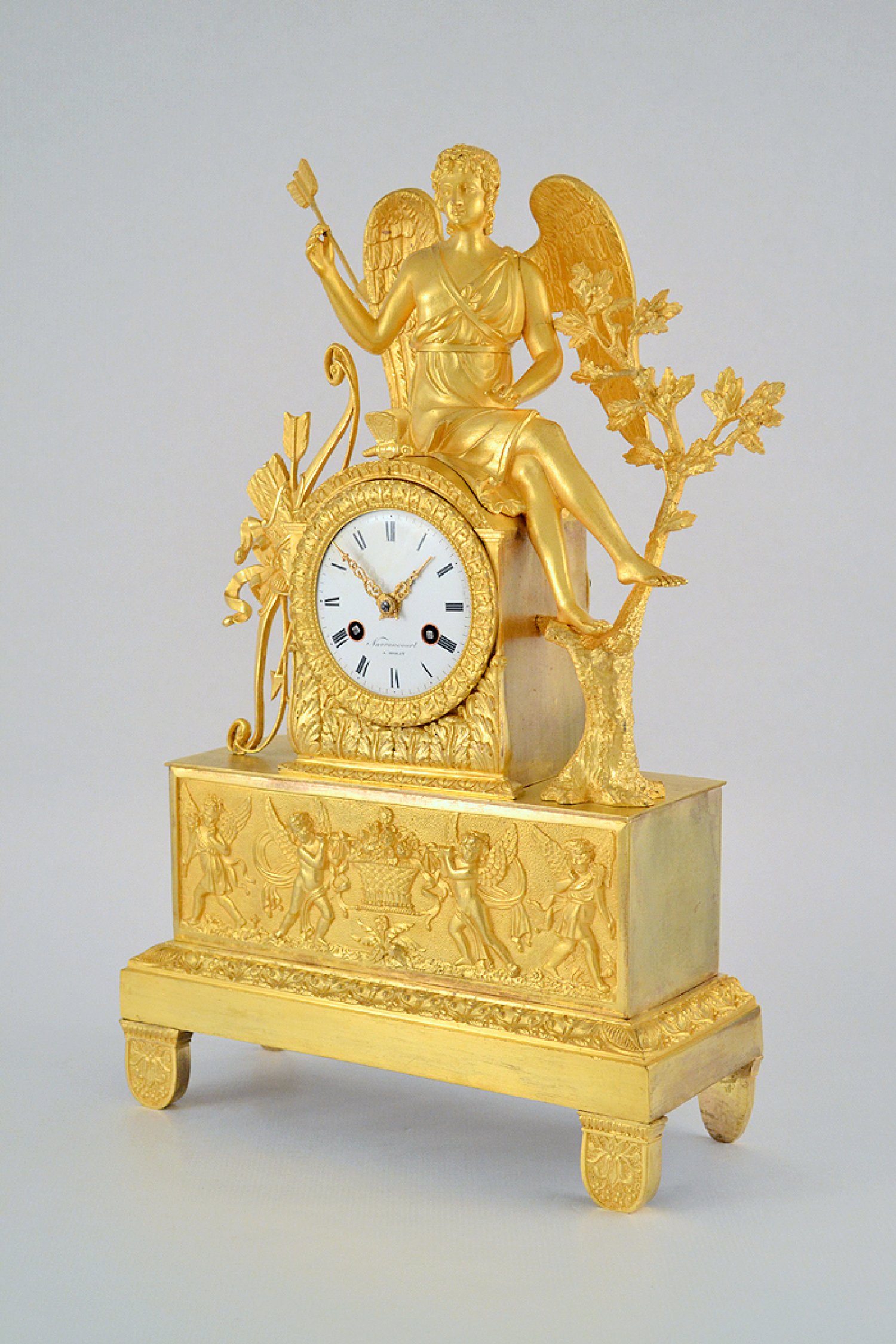 A 19TH CENTURY EMPIRE, MYTHOLOGICAL, ORMOLU, MANTLE CLOCK OF EROS, SIGNED NAVRANCOURT A BREST. CIRCA. 