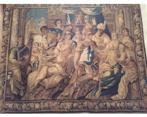 A 17TH CENTURY ROYAL AUBUSSON TAPESTRY.   'THE BANQUET OF DIDO AND AENEAS'. CIRCA.