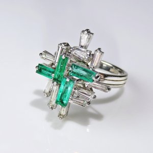 Platinum Colombian Emerald Diamond Baguette Ring Mid Century Modernist Statement Sculptural One of a Kind Green Birthstone Luxury Unique Engagement Wedding Jewelry Rings