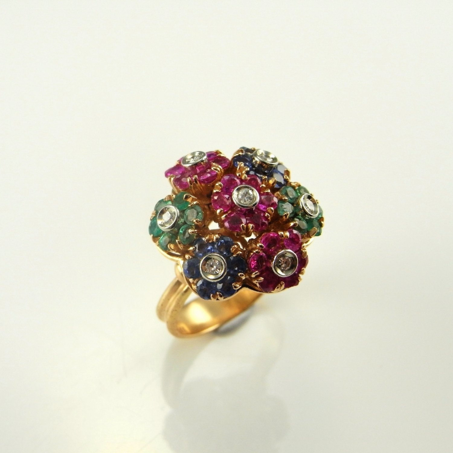 Unique Engagement Kinetic Ring 1950s Engagement Ring Ruby Diamond Ring Emerald Diamond Ring Sapphire Diamond Ring En Tremblant Jewelry 18K