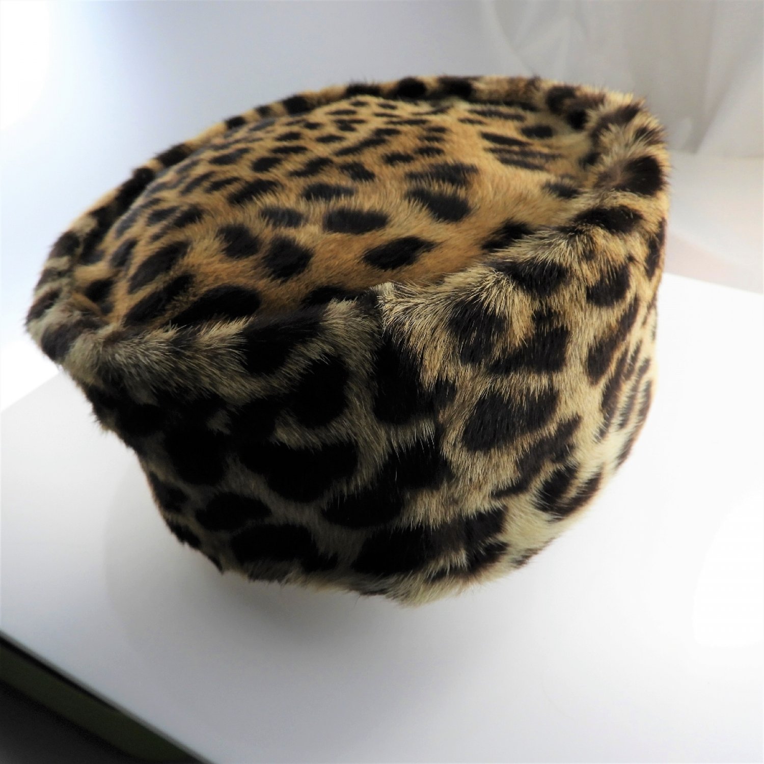 Pre Cites 1930s to 1950s Leopard Fur Pill Box Hat 1930 to 1950 | Ophir ...