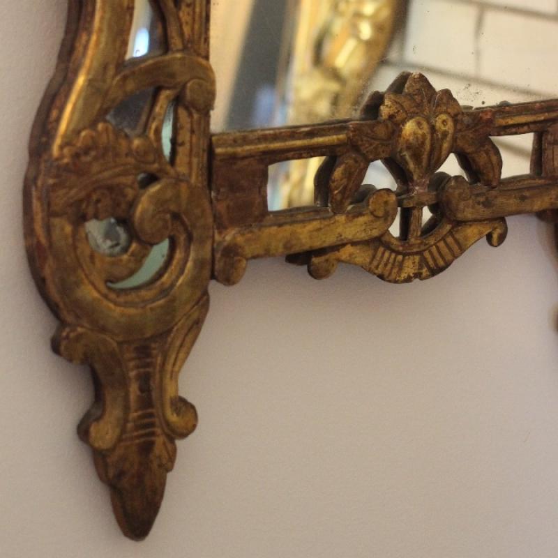 A PAIR OF 18th CENTURY LOUIS XV GILT-MIRRORS.
