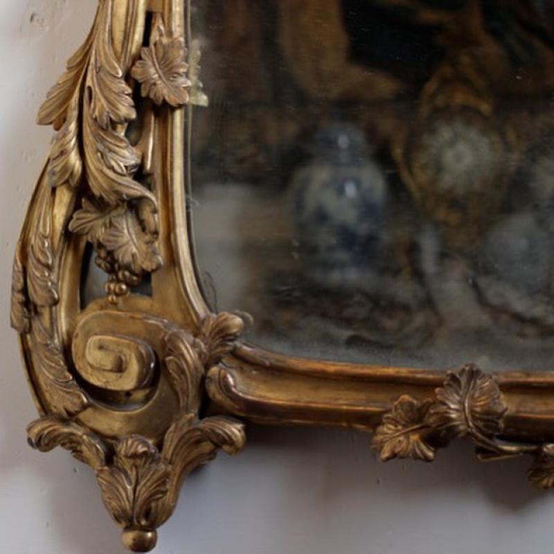 18TH CENTURY LOUIS XV / XVI PERIOD GILTWOOD MIRROR