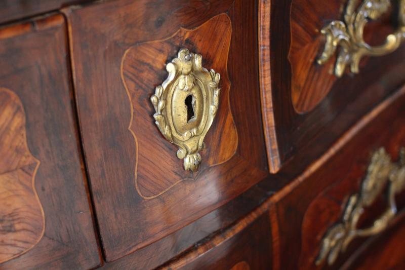18TH CENTURY LOUIS XV, COMMODE, BY PIERRE ROUSSEL.