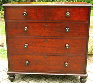Cedar chest of five drawers